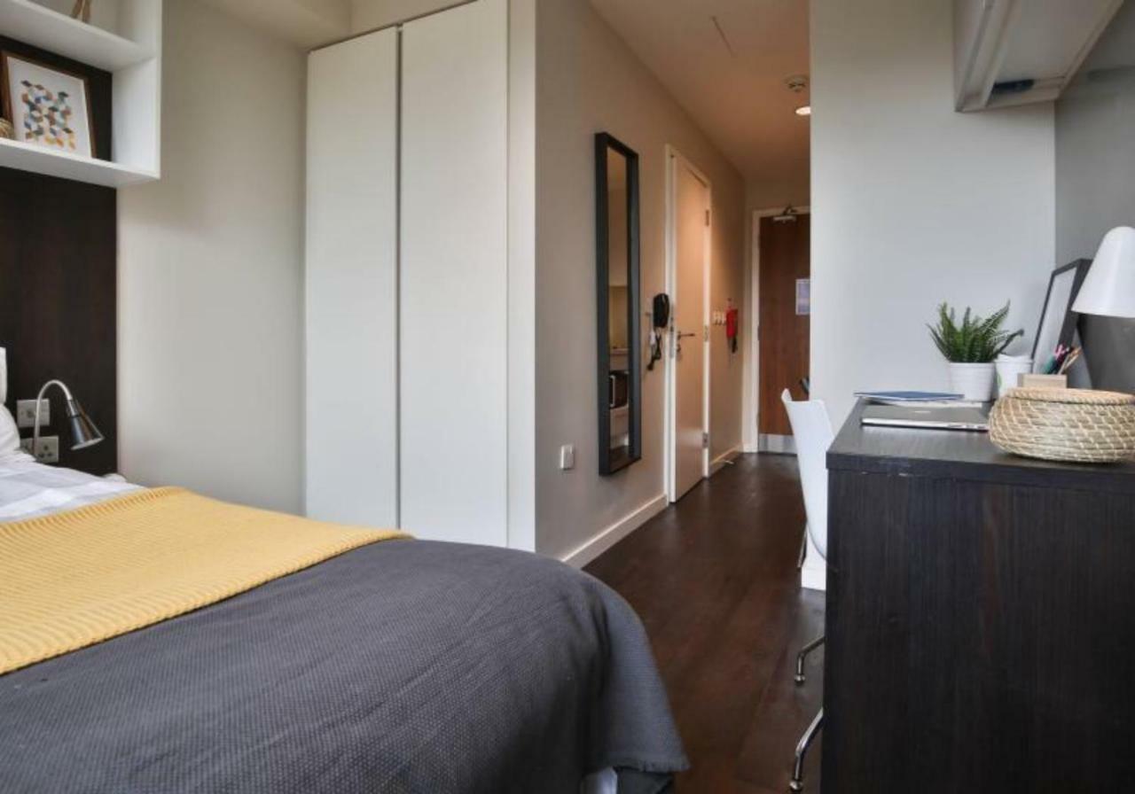 Hashtag South Bank Campus Accommodation Londra Exterior foto